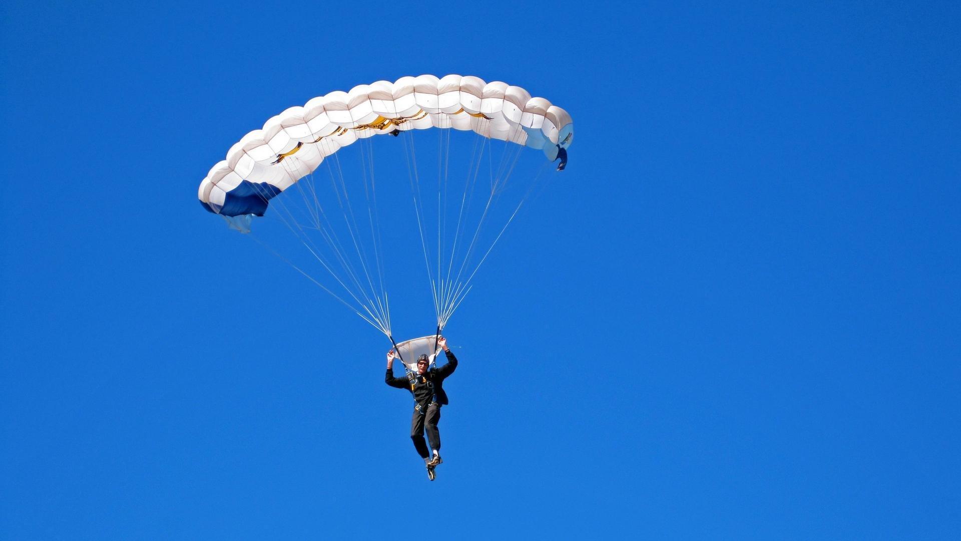 铿锵玫瑰再绽光芒!中国女足2-1逆转韩国,勇夺亚洲杯冠军
