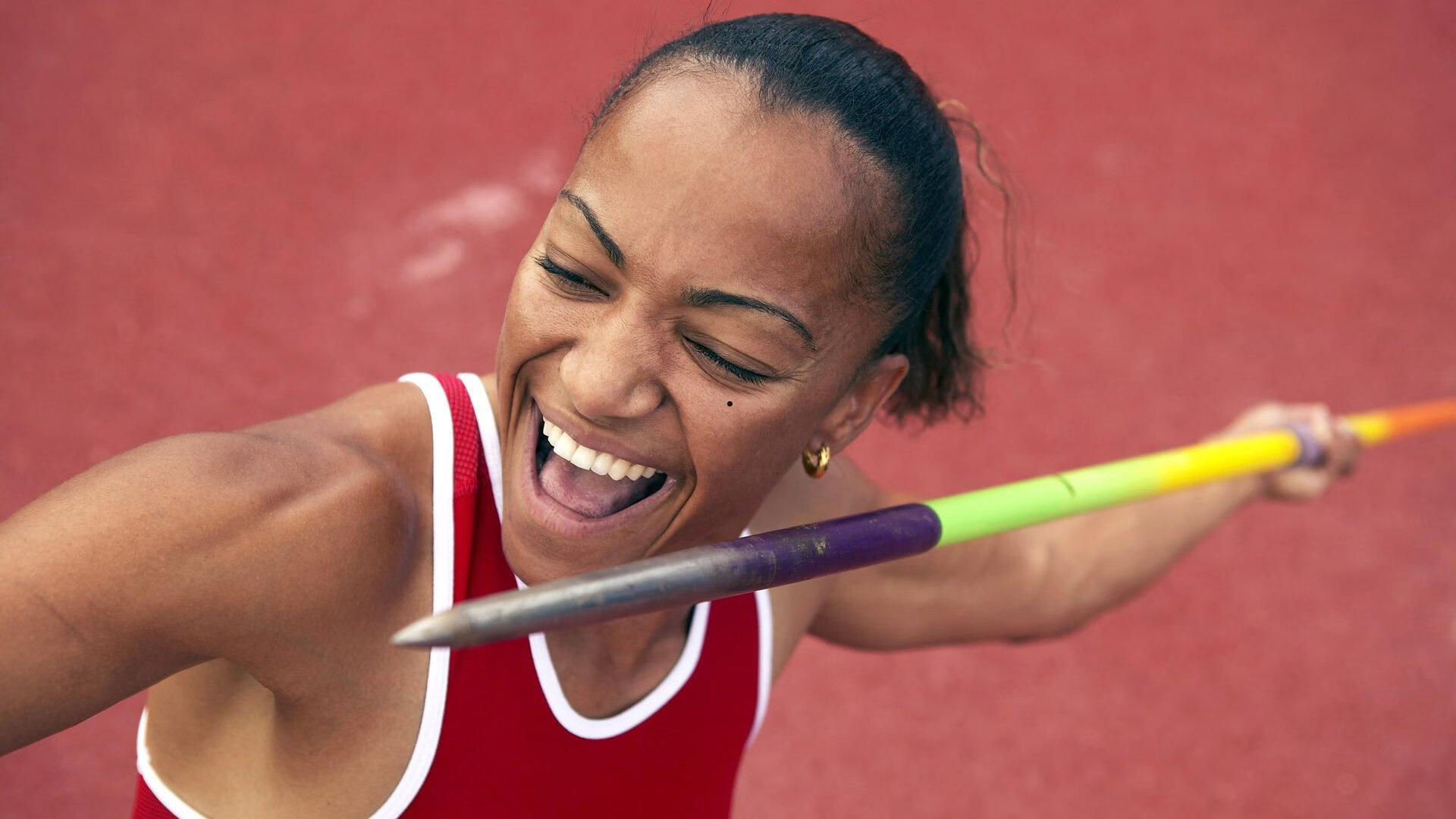 中国攀岩新星闪耀国际赛场 巴黎奥运资格赛再创佳绩