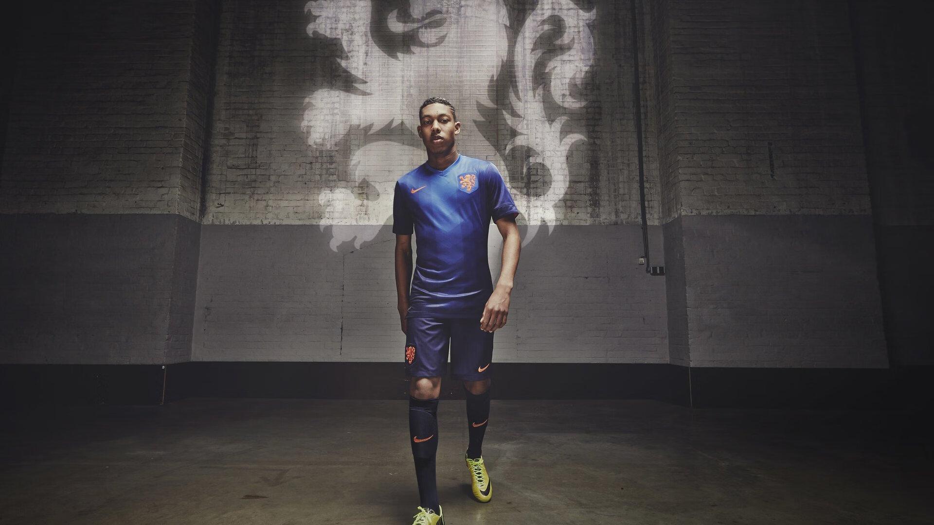 国际帆船赛圆满落幕 东道主队勇夺冠军